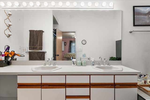 1491 Country Knoll Place, St. Joseph, MI 49085