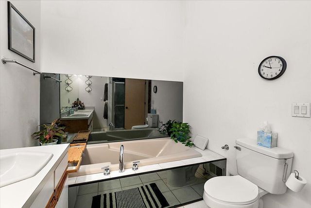 1491 Country Knoll Place, St. Joseph, MI 49085