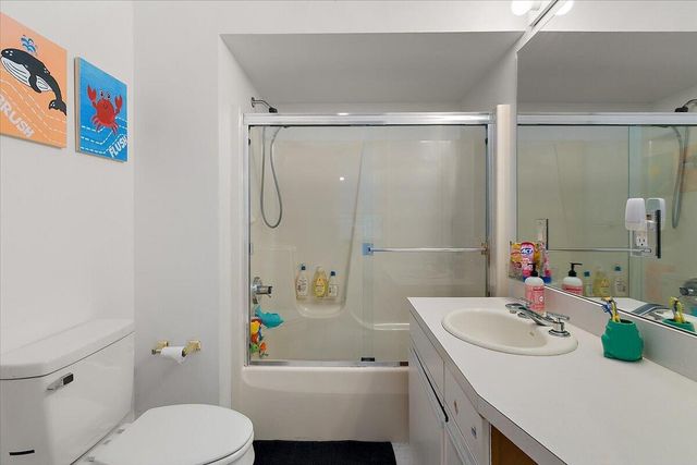 1491 Country Knoll Place, St. Joseph, MI 49085