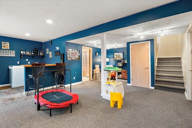 1491 Country Knoll Place, St. Joseph, MI 49085