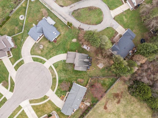 1491 Country Knoll Place, St. Joseph, MI 49085