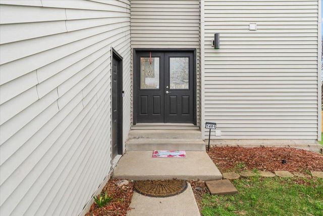 1491 Country Knoll Place, St. Joseph, MI 49085