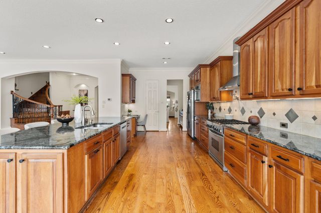 5103 Chestnut Street, Bellaire, TX 77401