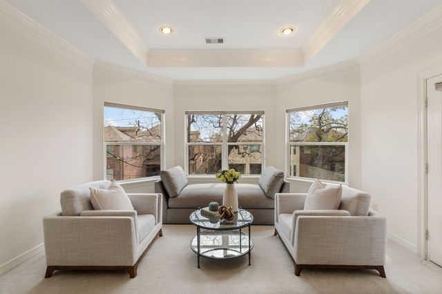 5103 Chestnut Street, Bellaire, TX 77401