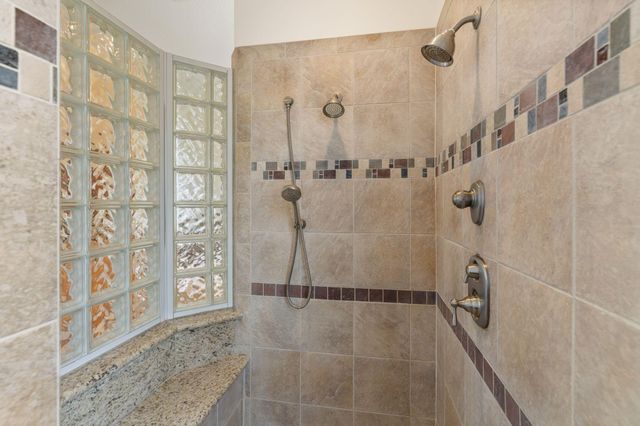 5103 Chestnut Street, Bellaire, TX 77401