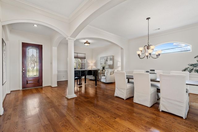 5103 Chestnut Street, Bellaire, TX 77401