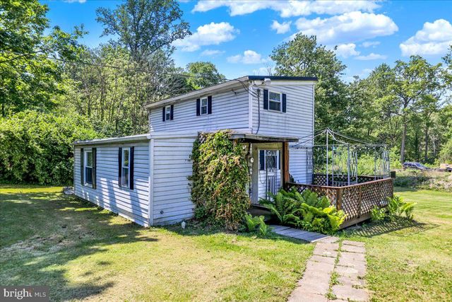 1908 WASHINGTON AVE, Lititz, PA 17543
