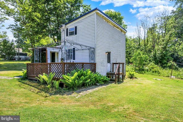 1908 WASHINGTON AVE, Lititz, PA 17543