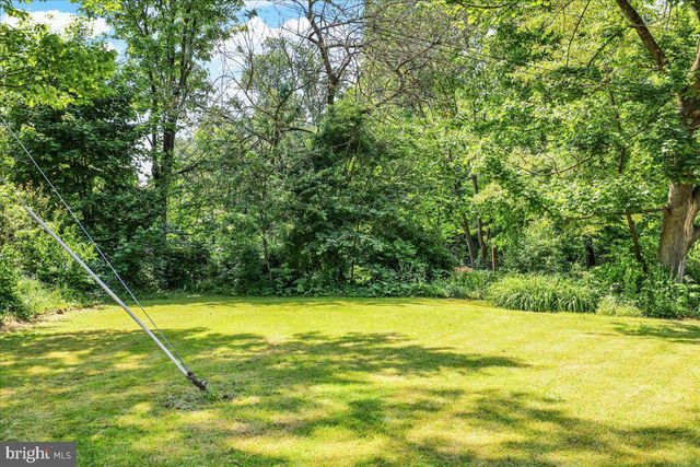 1908 WASHINGTON AVE, Lititz, PA 17543