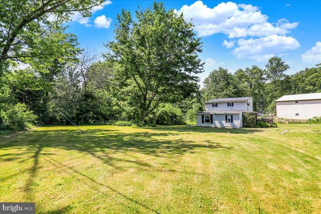1908 WASHINGTON AVE, Lititz, PA 17543