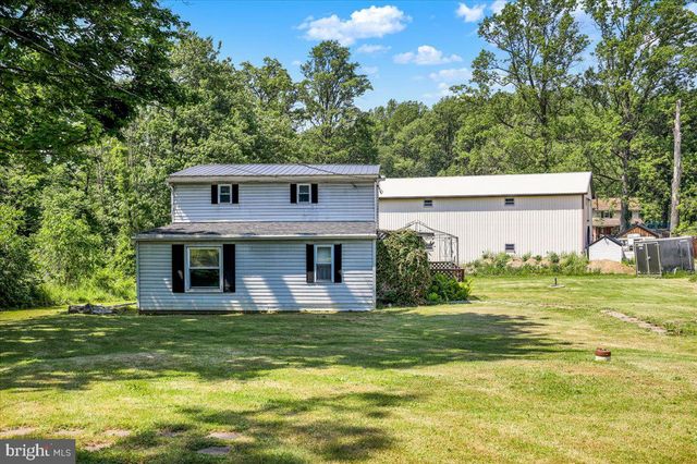 1908 WASHINGTON AVE, Lititz, PA 17543