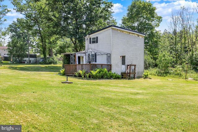 1908 WASHINGTON AVE, Lititz, PA 17543