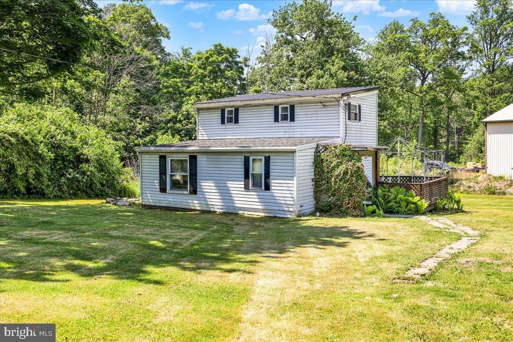 1908 WASHINGTON AVE, Lititz, PA 17543