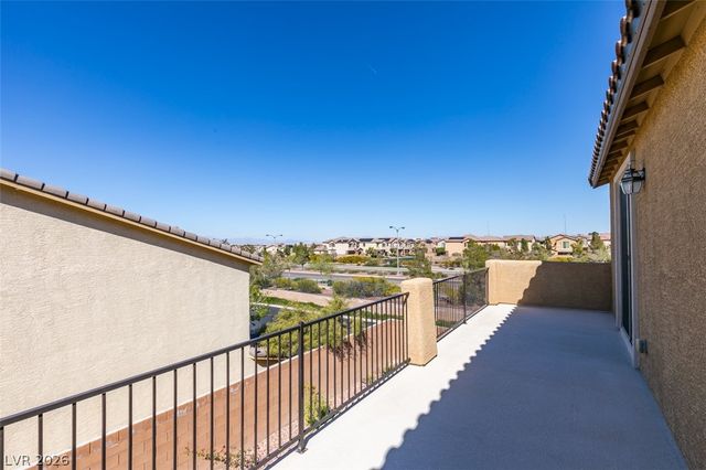 12351 Champions Tour Drive, Las Vegas, NV 89141