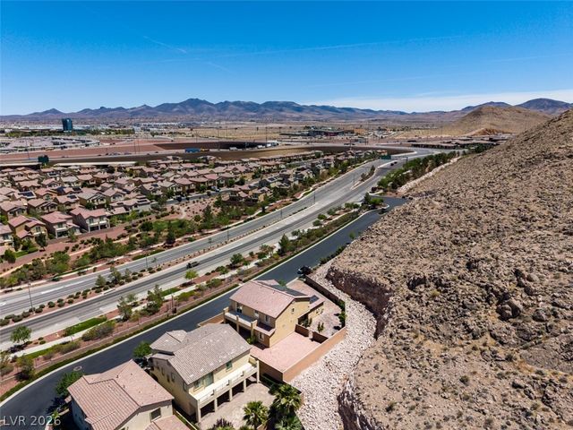 12351 Champions Tour Drive, Las Vegas, NV 89141