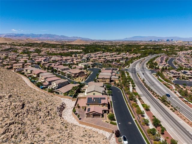 12351 Champions Tour Drive, Las Vegas, NV 89141