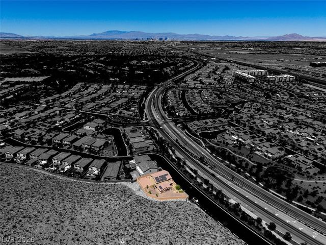 12351 Champions Tour Drive, Las Vegas, NV 89141