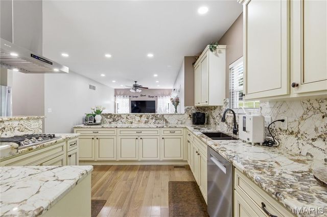 307 Calliope Place, Chesterfield, MO 63017