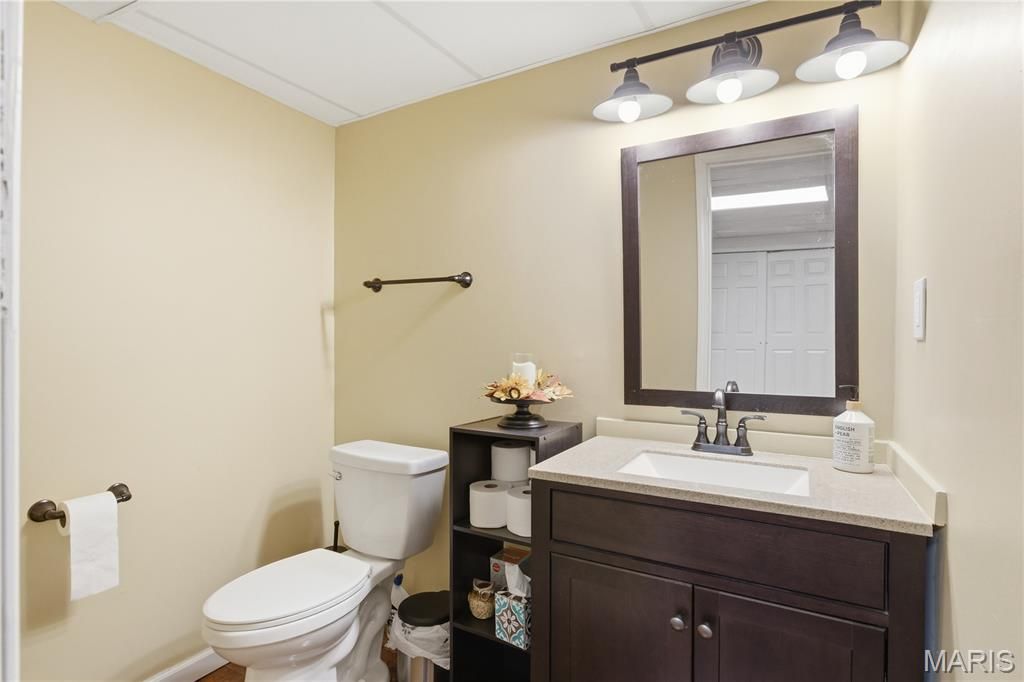 Image 40 of property listing at 307 Calliope Place, Chesterfield, MO 63017