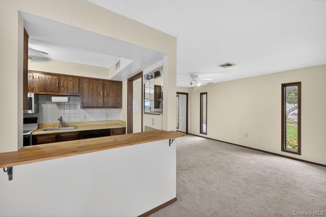 350 N Water Street 2-18, Newburgh, NY 12550