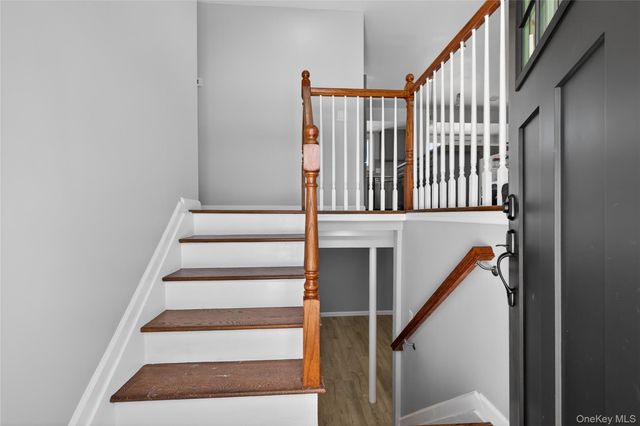 3103 Falcon Avenue, Medford, NY 11763