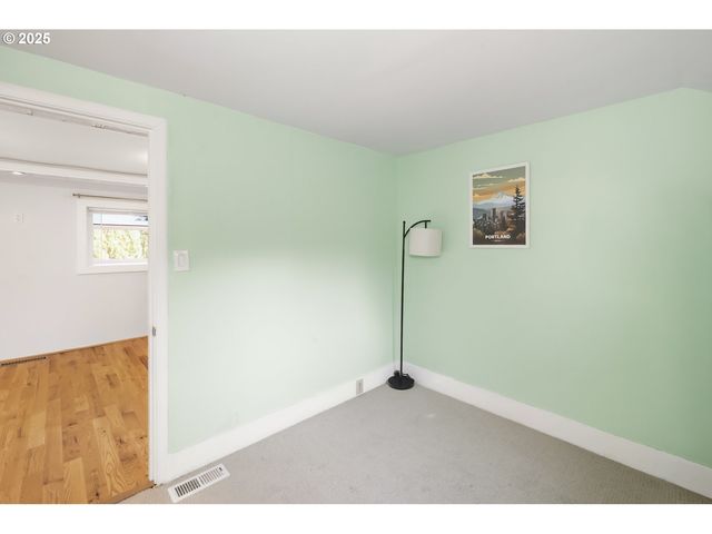 5050 Ne 91ST Ave, Portland, OR 97220