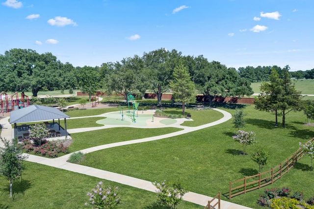 18215 Spruce Cottage Drive, Tomball, TX 77377
