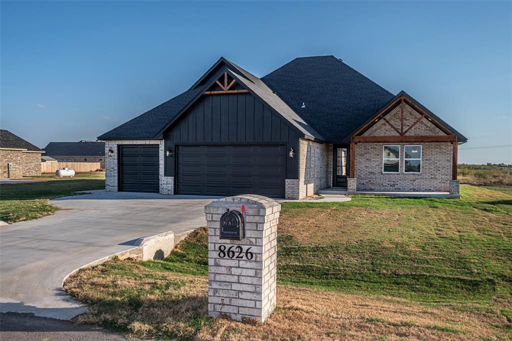 8626 Kayce Street, El Reno, OK 73036