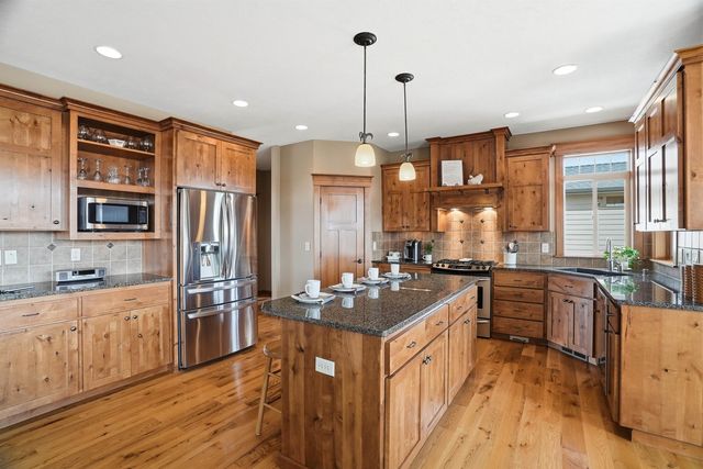 1608 N Rim View St, Spokane, WA 99224