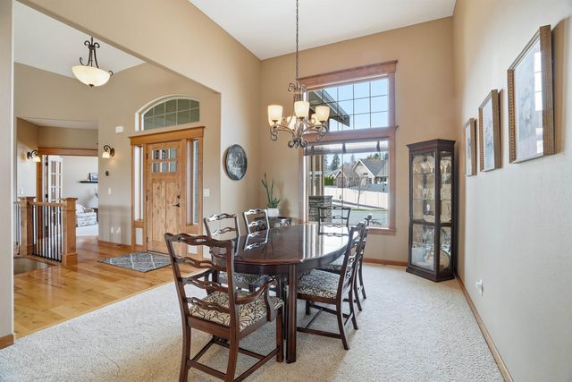 1608 N Rim View St, Spokane, WA 99224