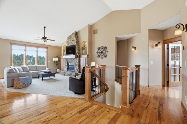 1608 N Rim View St, Spokane, WA 99224