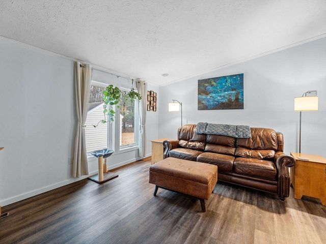 96 Lower Pines Road, Warren, VT 05674