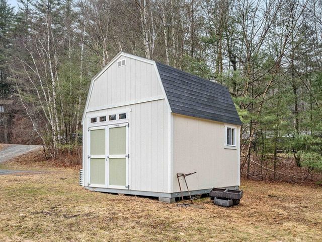 96 Lower Pines Road, Warren, VT 05674