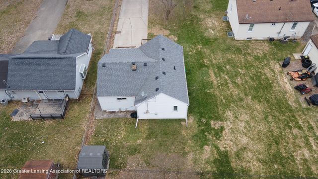 123 N Deerfield Avenue, Lansing, MI 48917