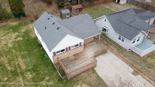 123 N Deerfield Avenue, Lansing, MI 48917