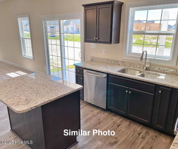 426 Montgomery Drive, Jacksonville, NC 28546