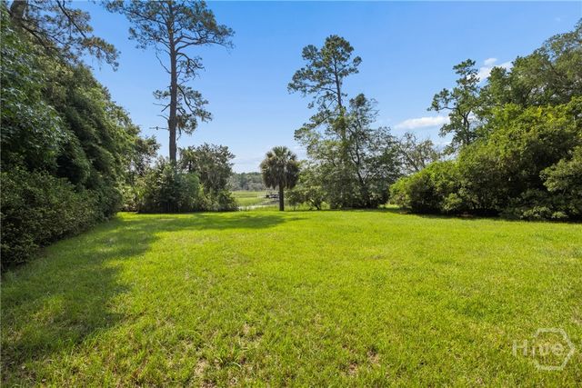 8829 Ferguson Avenue, Savannah, GA 31406