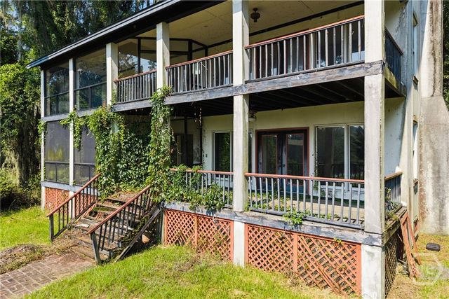 8829 Ferguson Avenue, Savannah, GA 31406