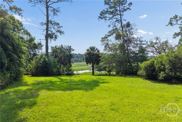 8829 Ferguson Avenue, Savannah, GA 31406