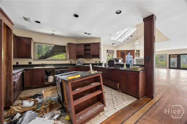8829 Ferguson Avenue, Savannah, GA 31406
