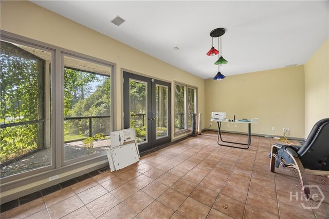 8829 Ferguson Avenue, Savannah, GA 31406
