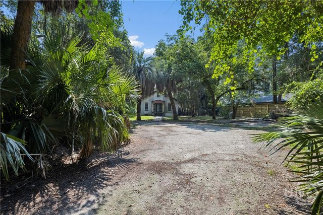 8829 Ferguson Avenue, Savannah, GA 31406