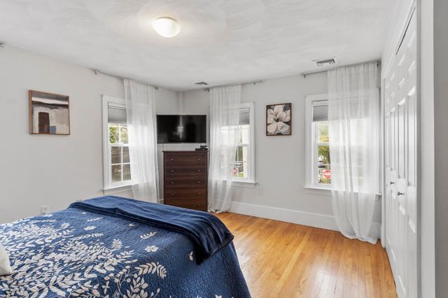 11 Cherry St 3, Danvers, MA 01923