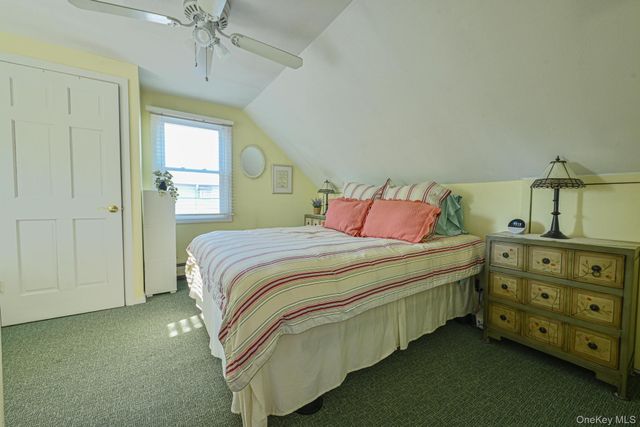 264 N Delaware Avenue, Massapequa, NY 11758