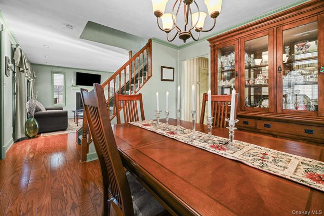 264 N Delaware Avenue, Massapequa, NY 11758