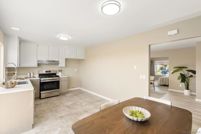 7427 Kamwood St, San Diego, CA 92126