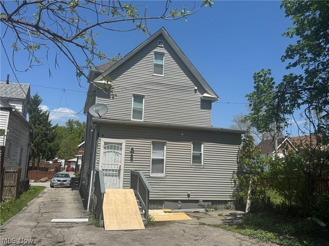 9710 Easton Avenue, Cleveland, OH 44104
