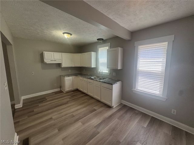 9710 Easton Avenue, Cleveland, OH 44104