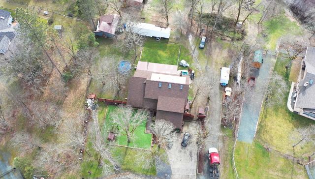 255 Barker Drive, Merlin, OR 97532