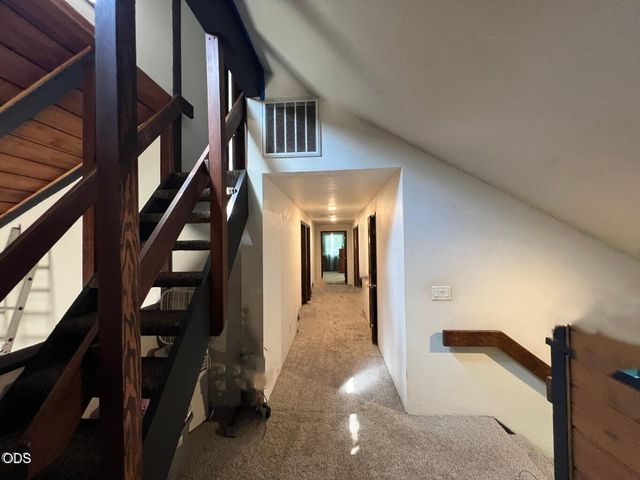 255 Barker Drive, Merlin, OR 97532